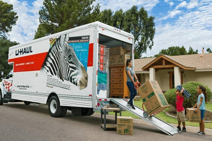 Can You Really Cut Down on Moving Expenses With a Moving Truck Rental Service?